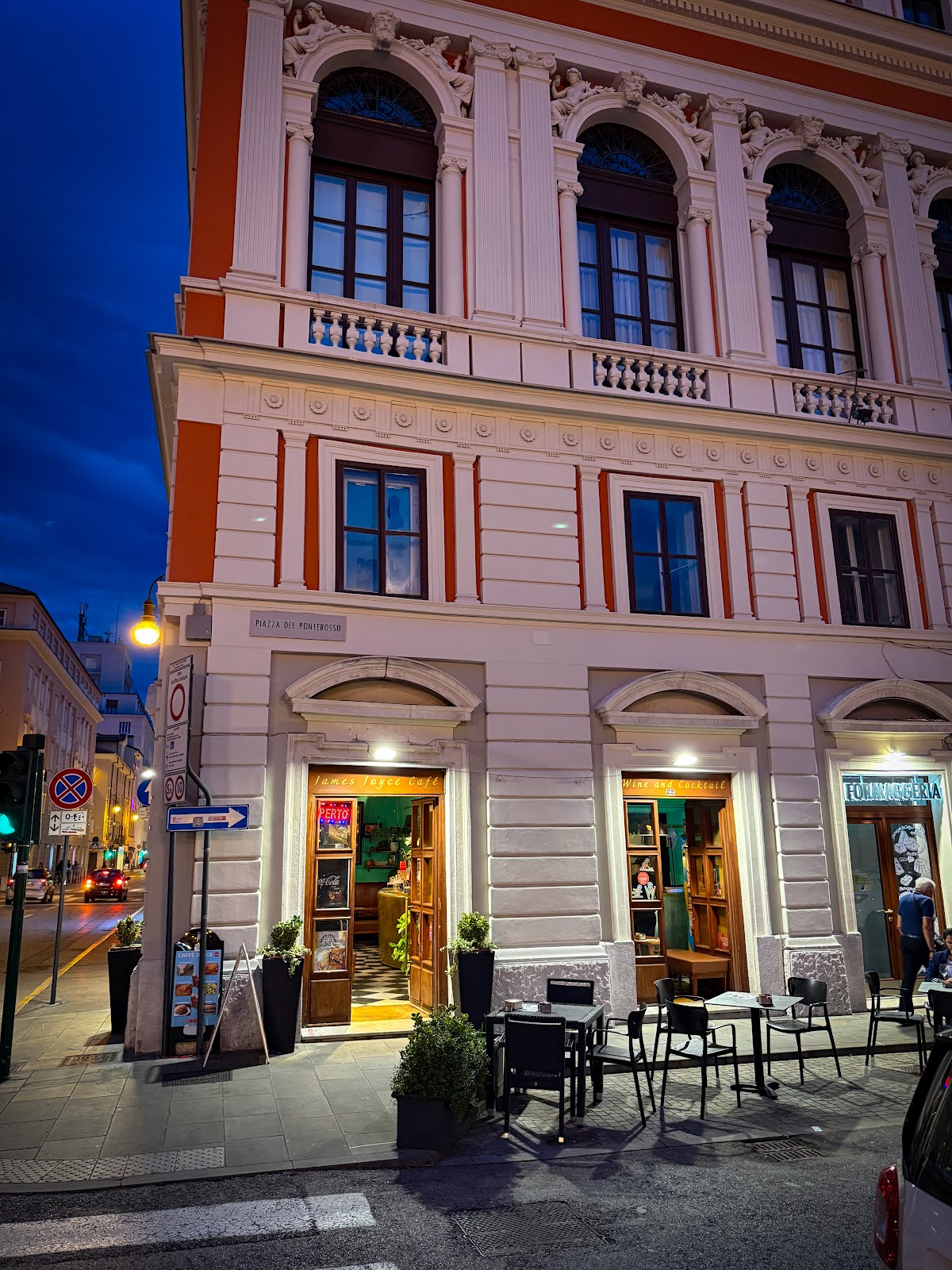 Café James Joyce — foto 5